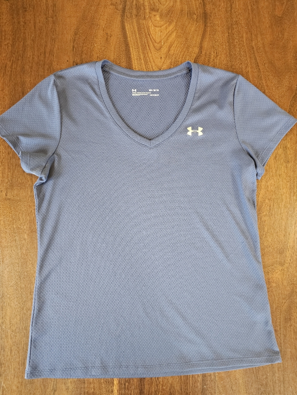 Under Armour Womens Top Heat Gear Blue Size Meduim
